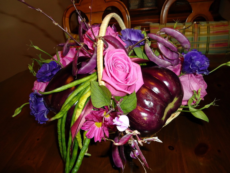 vegetable, multi Colored, basket, beans, food, petal, fragility, flowers, 1080P, pink, bouquet, healthy eating, leaf, beauty in nature, decoration, plant part