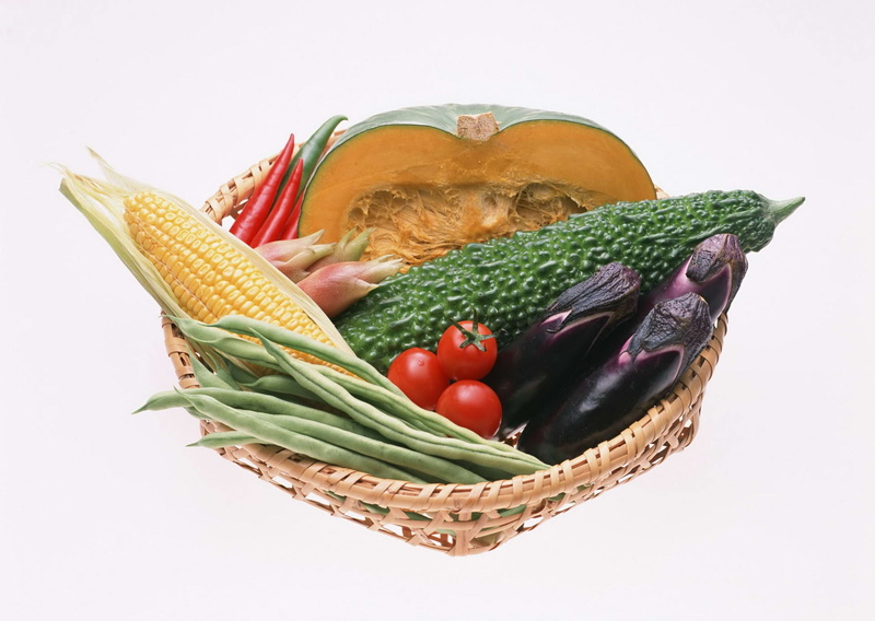 assorted, basket, vegetables, studio shot, 1080P, groceries, cut out, fruit, freshness, tomato, cucumbers, indoors, healthy eating, white background, food and drink
