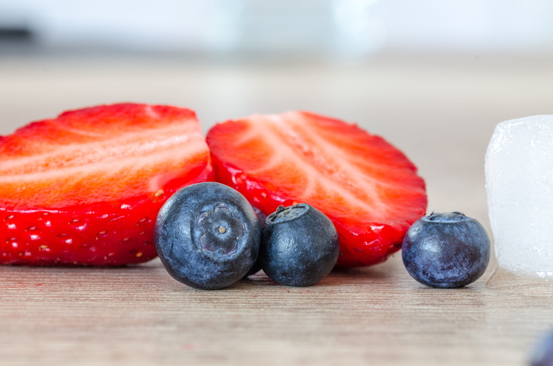 ripe, berries, table, three, blueberries, natural, eating, 5K, berry, group, sweet, sliced, wellbeing, vegetarian, Blue, healthy Eating, tasty, blueberry