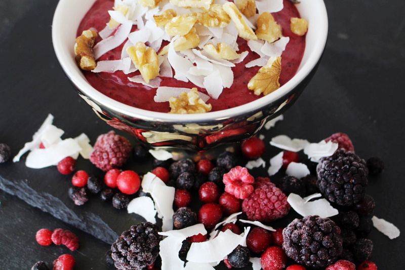 oatmeal, vegetarian, yogurt, dessert, indulgence, meal, food, indoors, temptation, eating, glass, diet, raw, beside, colors, dairy product, seed, drink