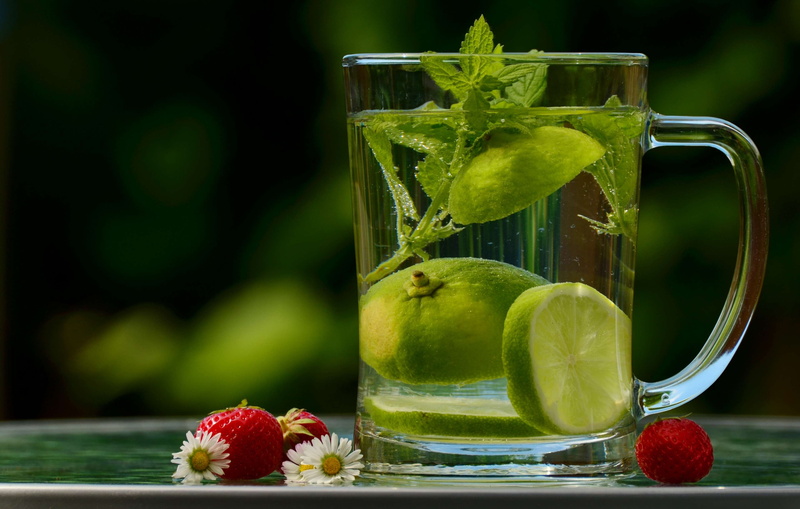 strawberry, glass - material, drinking glass, wellbeing, detox, water, wet, leaf, household equipment, cocktail, food, wellness, lemon, mint, freshness