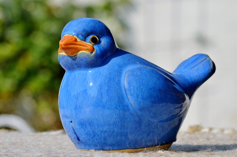 deco, blue, rock - object, figure, no people, animal wildlife, one animal, focus on foreground, tonvogel, close-up, model, animals in the wild, decorative