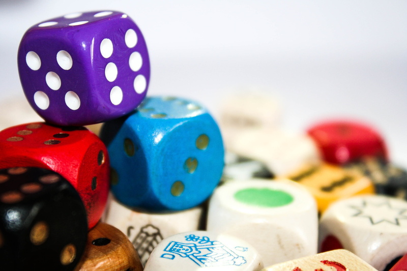 selective, selective focus, five, lucky dice, play, polka dot, focus, blue, choice, indoors, eye numbers, variation, six, 2K, red, vibrant color, close-up