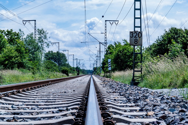 sky, vanishing point, rail transportation, connection, day, plant, nature, Man Made, railroad track, straight, no people, 1080P, power supply, cable, Railroad