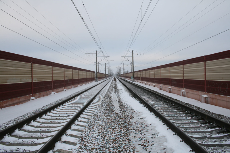 cold temperature, vanishing point, public transportation, long, train, station, direction, diminishing perspective, track, rail transportation, steel, electricity