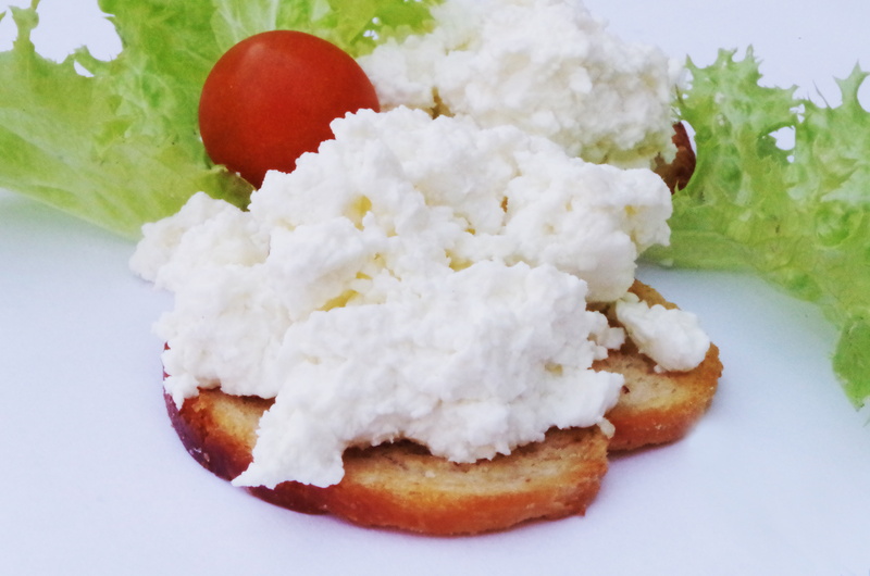 ready-to-eat, white color, cheese, indoors, freshness, cauliflower, no people, food and drink, wellbeing, serving size, fruit, healthy eating, sweet food