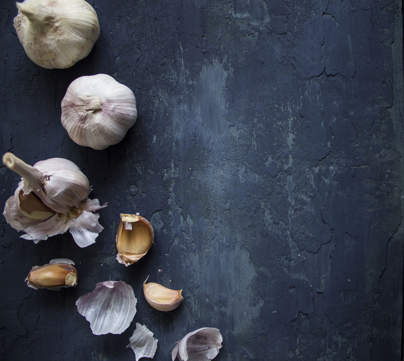 indoors, background, directly above, wood - material, close-up, garlic, health, advertisements, raw food, wellbeing, garlic clove, for the label, vegetable