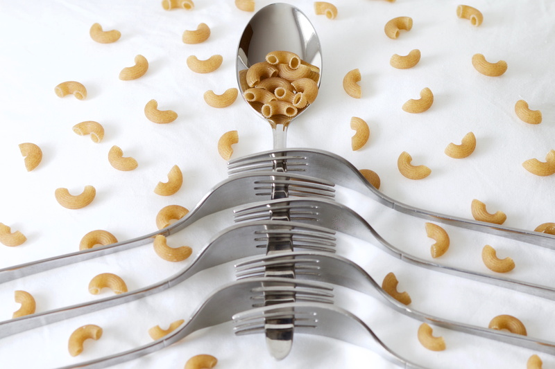 indoors, pasta, studio shot, pattern, 5K, no people, high angle view, fork, cutlery, close-up, table knife, plate, day, large group of objects, eating utensil