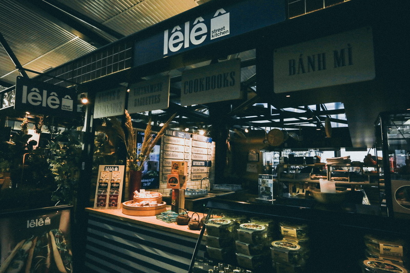 western script, lele, store, business, kitchen, information sign, food, 5K, shopping, no people, communication, sign, night, denmark, information, built structure