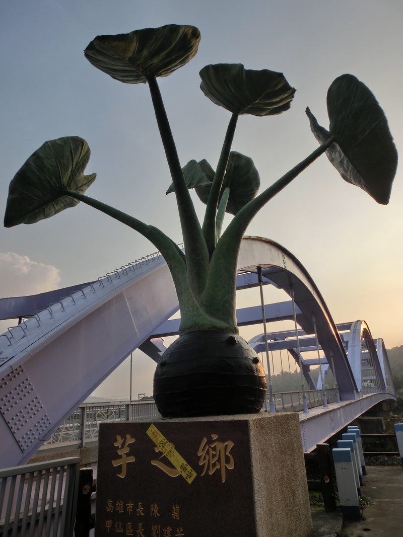 human representation, kaohsiung city, sculpture, jiaxian dist, day, architecture, flowering plant, 4K, water, art and craft, no people, flower, growth