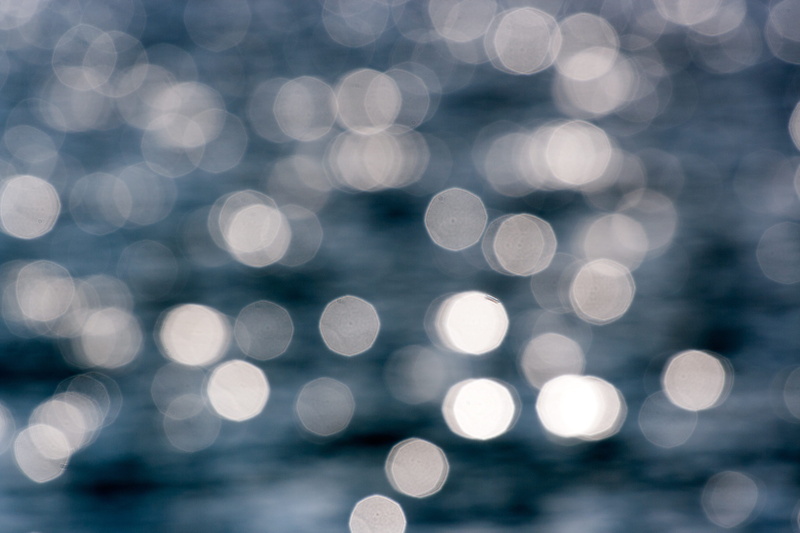 geometric shape, decoration, night, color, lake, light, defocused, holiday, circle, nature, spotted, lens flare, shape, defocus, water, abstract, close-up