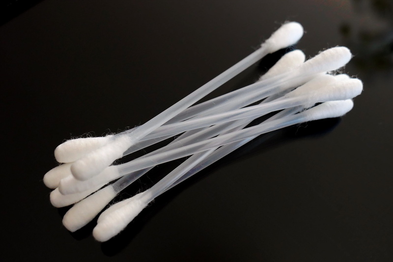 5K, cotton swabs, indoors, body part, white color, cleaning, white, beauty in nature, vegetable, bathroom, plastic, still life, hygienic, close-up, limb