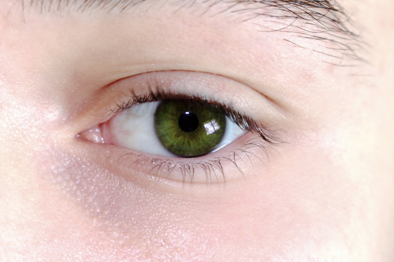 human eye, Skin, Color, adult, eyelid, Green, human face, crayon, Eyes, ear, body part, Pastel, human body part, piercing, zipper, eyebrow, one person