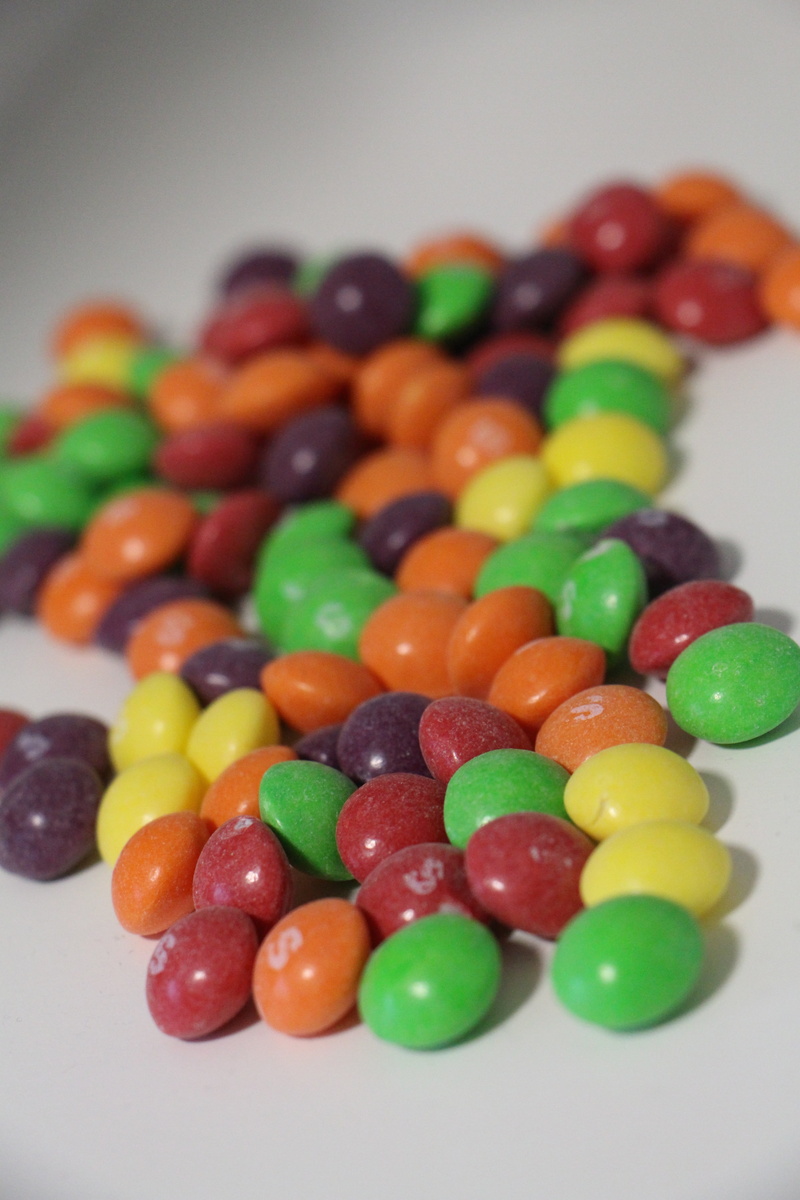 unhealthy eating, sweet food, dessert, smarties, choice, abundance, chocolate lentils, large group of objects, food and drink, indoors, studio shot, freshness