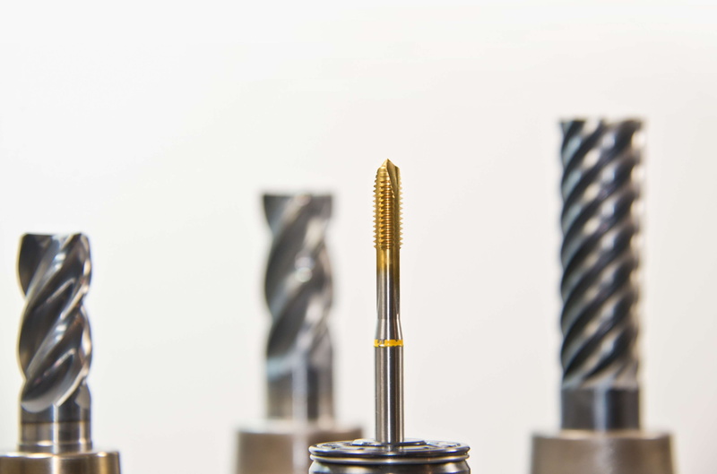 drill, hss, studio shot, turn, metal, electricity, in a row, no people, close-up, screw, focus on foreground, steel, drill bit, selective focus, 4K, still life