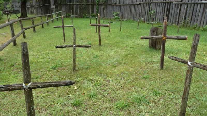 wood - material, Cemetery, 4K, rusty, Wooden Crosses, field, metal, plant, barrier, wooden, security, nature, burial, fence, safety, ste, outdoors, grass