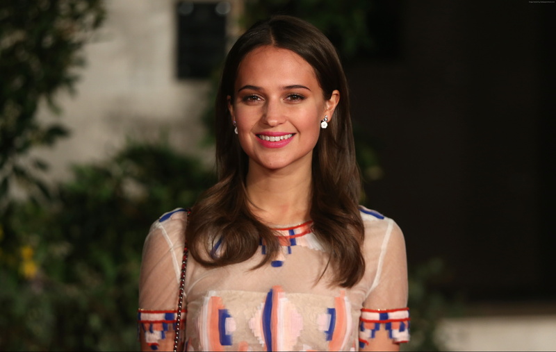beauty, hair, toothy smile, focus on foreground, young adult, lifestyles, smiling, 4K, front view, hairstyle, young women, photo, Alicia Vikander, 5k