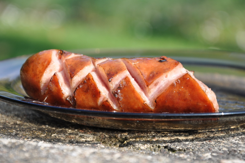 tidbit, ready-to-eat, an outbreak of sausage, gourmet, baked, focus on foreground, wellbeing, still life, nature, meal, plate, table, eating, indoors, freshness