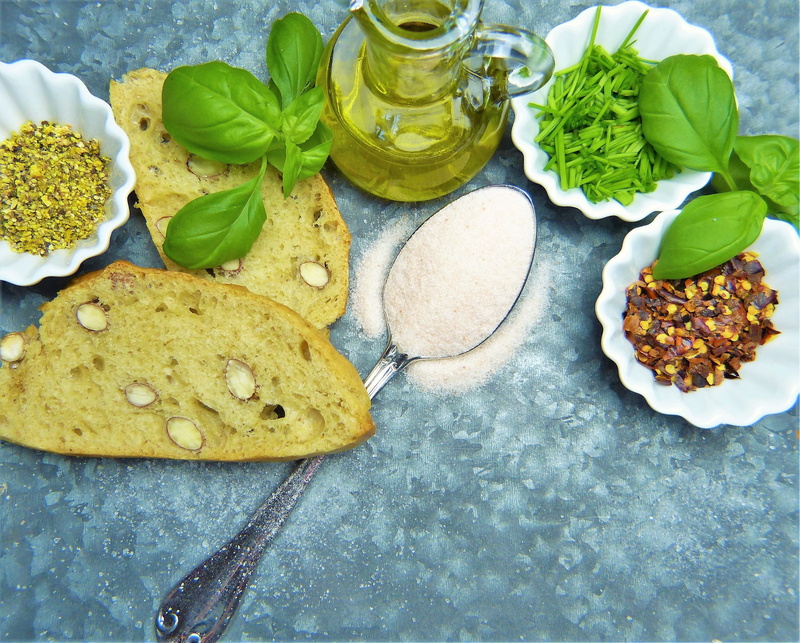 spice, nut bread, bake itself, leaves, baked, table, lemon pepper, nuts, ready-to-eat, healthy, indoors, leaf, sourdough, 2K, food, chives, high angle view