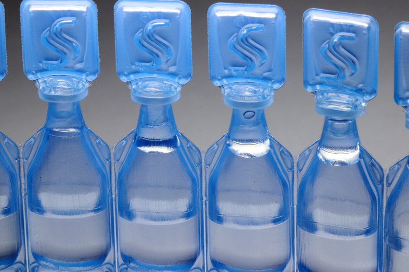 bottle, indoors, water bottle, plastic, group of objects, no people, food and drink, treatment, close-up, 5K, sap, glass - material, still life, refreshment