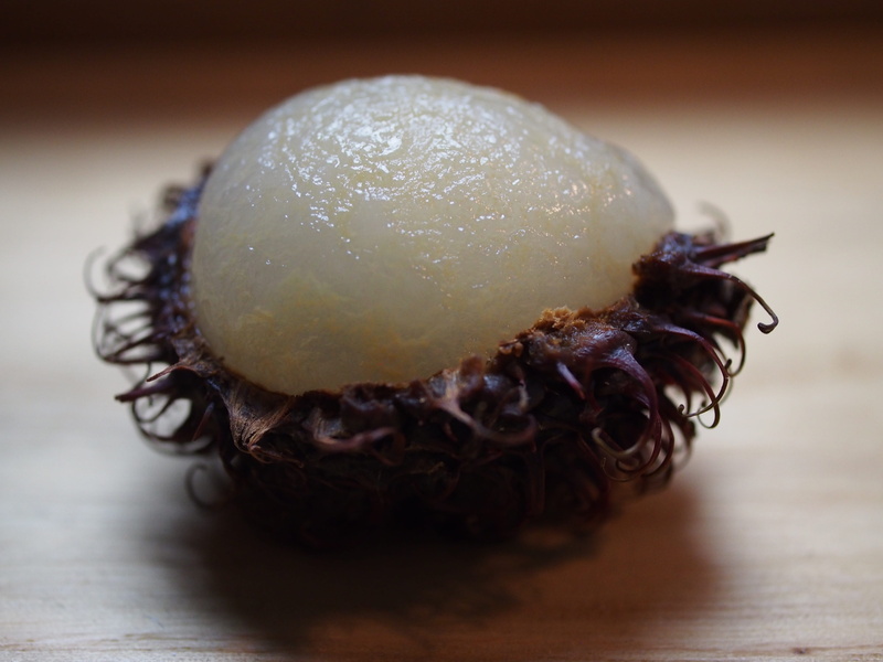 healthy eating, lychee, sweet, sweet food, no people, food and drink, freshness, indulgence, selective focus, fresh, temptation, table, focus on foreground