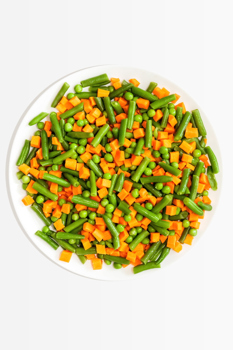 food and drink, high angle view, vegetarian food, white background, fruits and vegetables, close-up, food, large group of objects, pepper, vegetables, green color