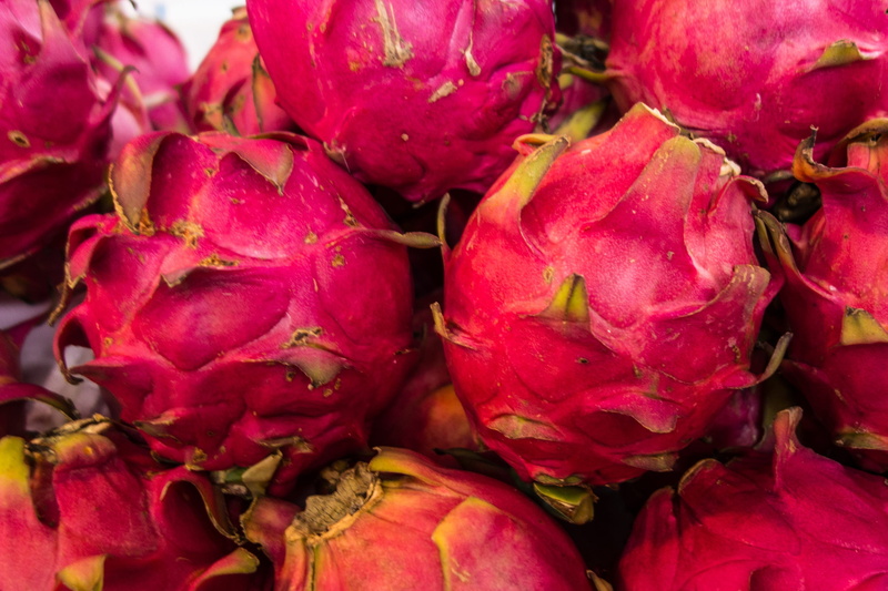 backgrounds, pink, pink color, close-up, retail display, 2K, dragonfruit, fresh, purple, market stall, large group of objects, market, food, red, summer