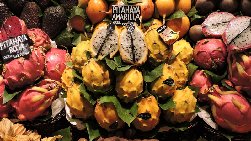 market, retail display, backgrounds, retail, 4K, full frame, multi colored, market stall, fruit, wellbeing, for sale, phytaya, close-up, choice, variation