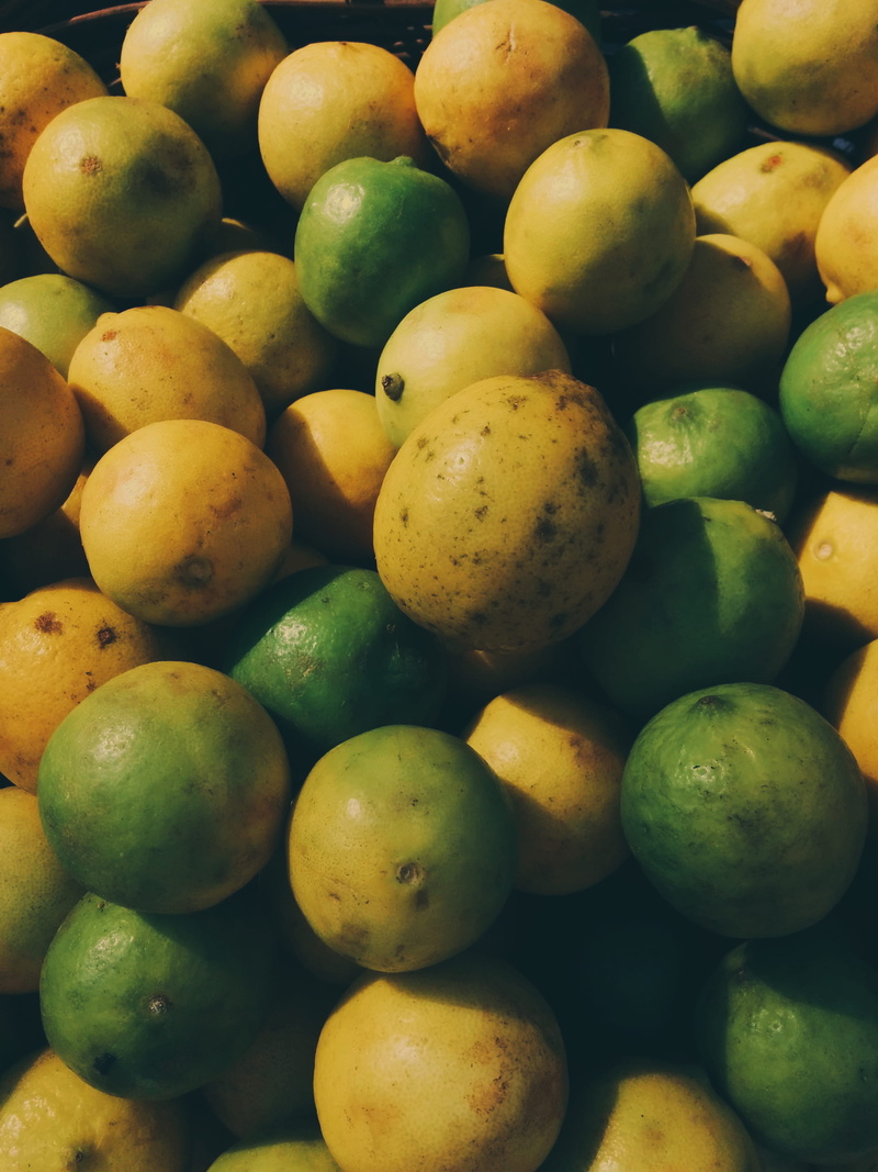 large group of objects, veins, fig, full frame, market, sphere, strawberry, plant, day, food, kiwi, healthy eating, market stall, egg, wellbeing, food and drink