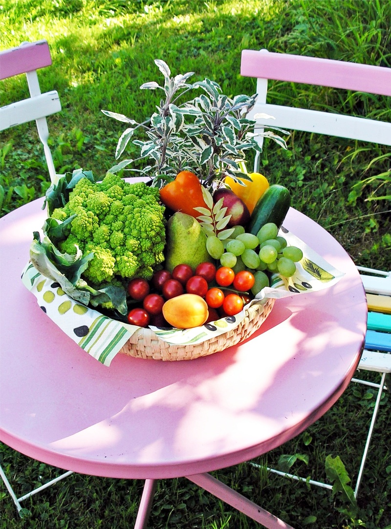 vitaminhaltig, frisch, 2K, basket, freshness, plate, plant, vegetable, summer, gedeckter table, garden table, grass, still life, healthy, healthy eating