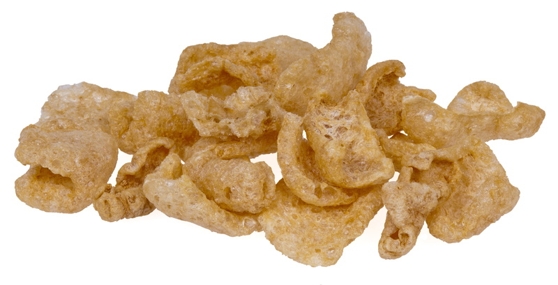 rinds, unhealthy eating, pork, dieting, 2K, indoors, large group of objects, group of objects, group, no people, food, eat, diet, mineral, potato chip