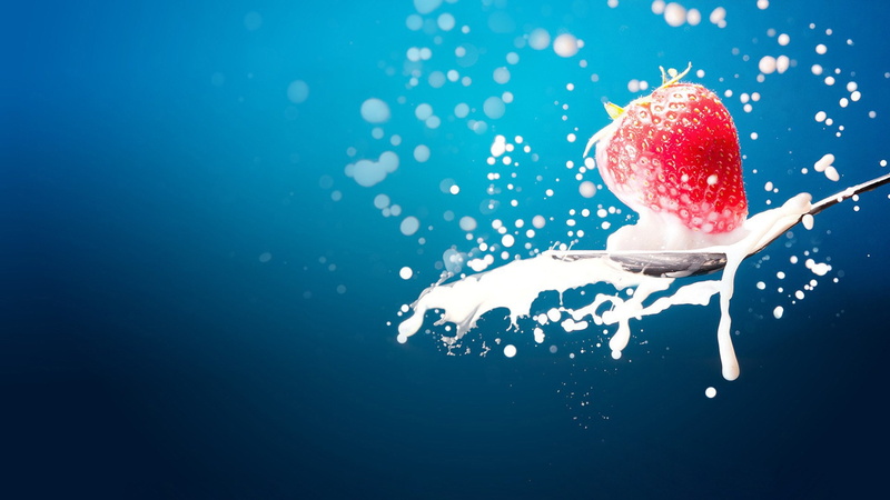 temptation, drink, close-up, refreshment, red, sweet food, blue, food, water, strawberry, fruit, strawberry milk hd picture, blue background, colored background