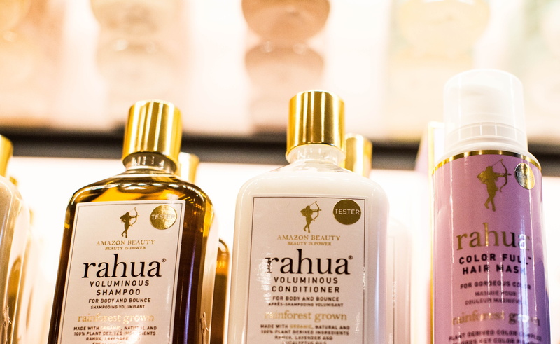 hair products, purity, selective focus, no people, healthy lifestyle, haircare, beauty product, 4K, food, indoors, body care, container, choice, gold colored