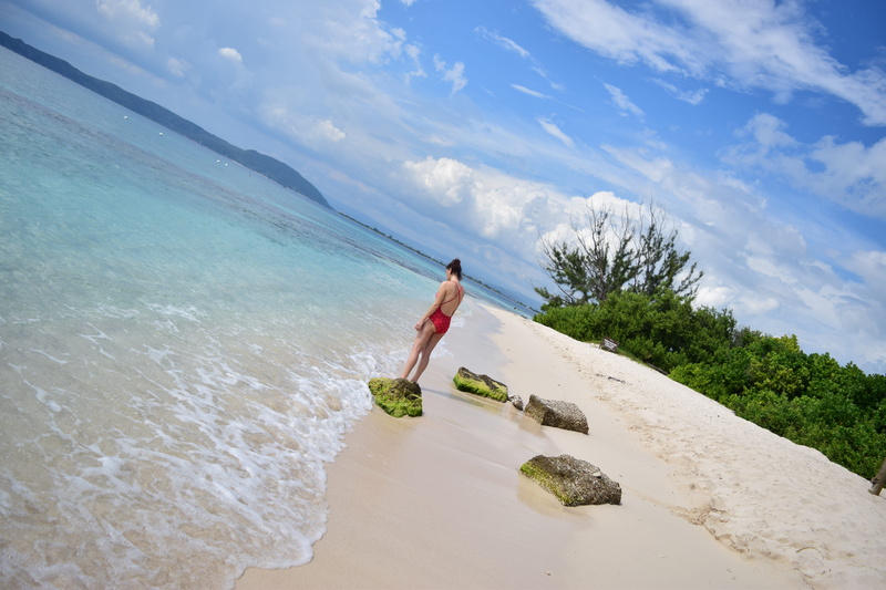 outdoors, scenics - nature, beach, ocean, lime cay, water, jamaica, holiday, one person, land, cloud - sky, day, real people, tranquility, sea, leisure activity