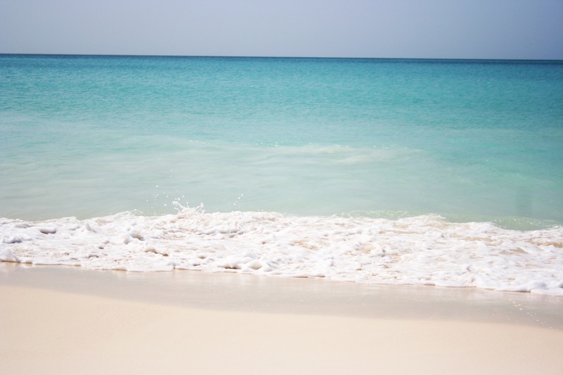 beach, quiet, holiday, tropical Climate, ocean, turquoise colored, horizon over water, no people, wave, coastline, nature, sand, sea, seascape, day, summer