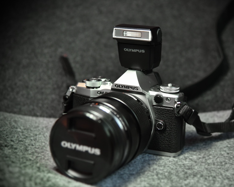 flash, focus on foreground, retro styled, lens, 2K, technology, camera - photographic equipment, grayscale, lens - optical instrument, photo, camera, grey