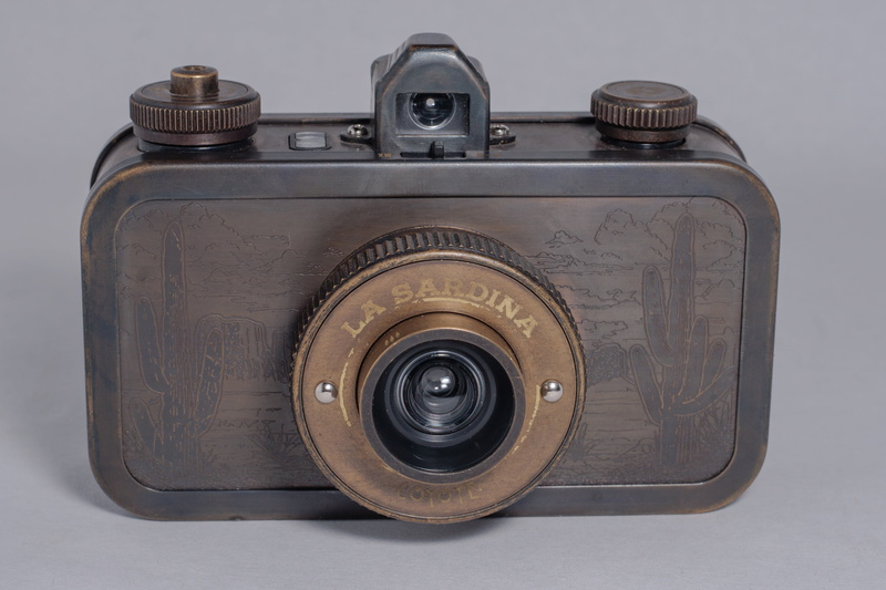 nostalgia, gray background, lens - optical instrument, lomography, silver colored, still life, photo camera, analog, retro look, photography themes, la sardina