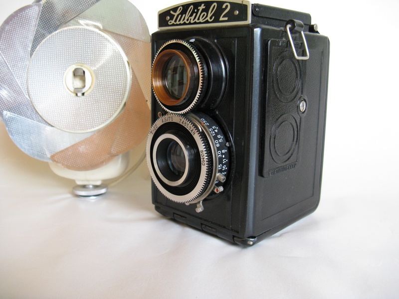 old camera, slr camera, camera - photographic equipment, camera, lens - optical instrument, photo camera, digital camera, electrical equipment, retro styled
