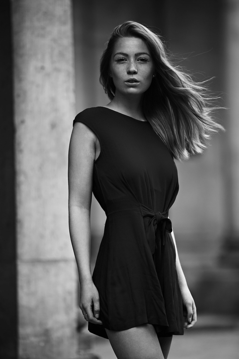 monochrome, 500px, urban, dress, women, women outdoors, Martin Strauss, long hair, 1080P, model
