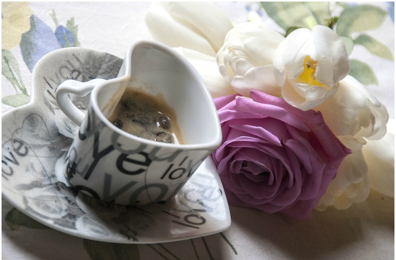 backgrounds, petal, no People, high angle view, form, 1080P, caffeine, elegance, table, tea cup, latte, mood, indoors, romance, fragility, crockery