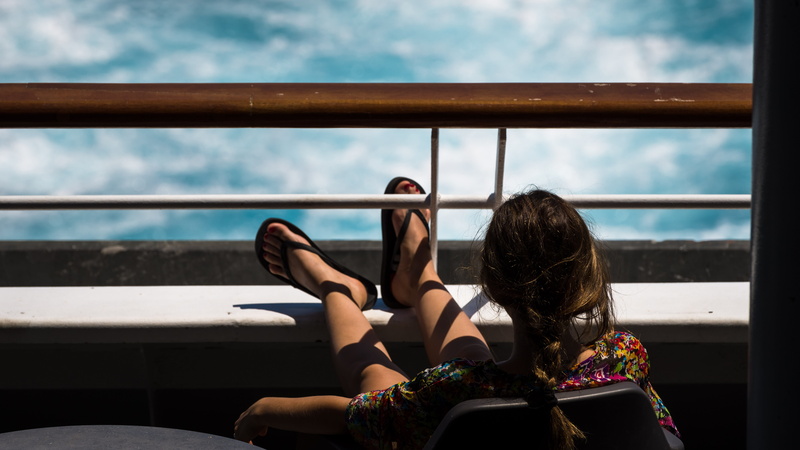 day, rest, nature, relaxation, real people, two people, looking at view, summer, handrail, railing, female, leisure, people, photo, window, girl, braided hair