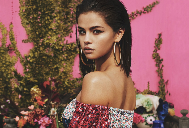 1080P, one person, looking at camera, beautiful woman, focus on foreground, fashion, plant, young women, off shoulder, young adult, portrait, headshot