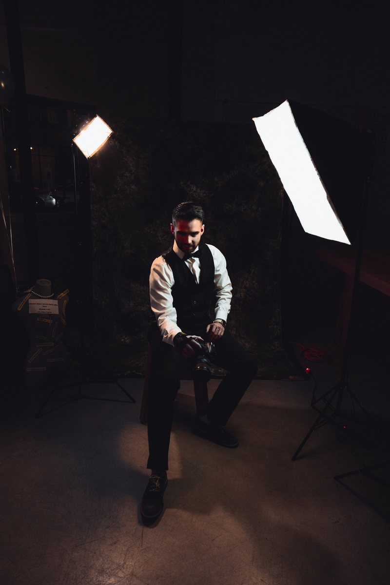 holding, portrait, men, studio, 1920s, photoshoot, contemplation, front view, young men, indoors, illuminated, model, lifestyles, recreation, wear, box