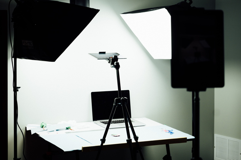 white, professional occupation, 5K, soft, equipment, photographic equipment, technology, photography themes, indoors, studio, television studio, absence