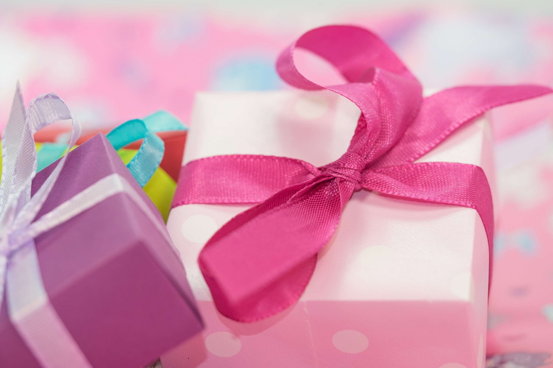 packed, gifts, 4K, indoors, birthday, surprise, ribbons, blur, colorful, texxture, gift, still life, pink color, package, small, gift wrap, wrapping paper
