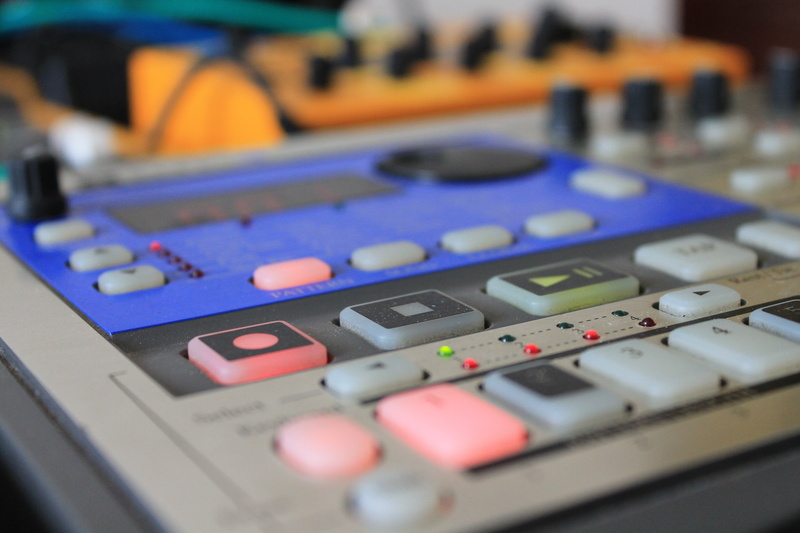 mixing, synthesizer, electrical equipment, focus on foreground, push button, sound mixer, technology, sound recording equipment, machinery, audio equipment