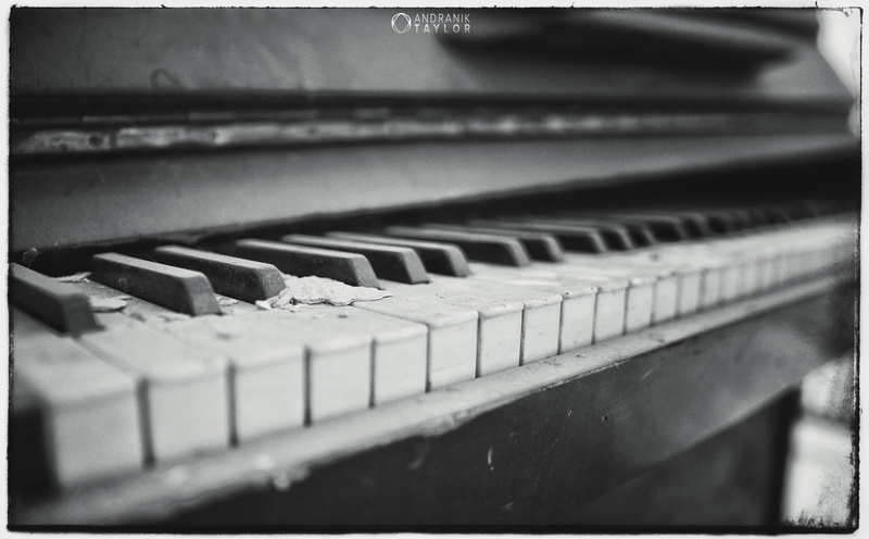 no people, still life, auto post production filter, close-up, in a row, indoors, Vintage, synthesizer, selective focus, old, arts culture and entertainment