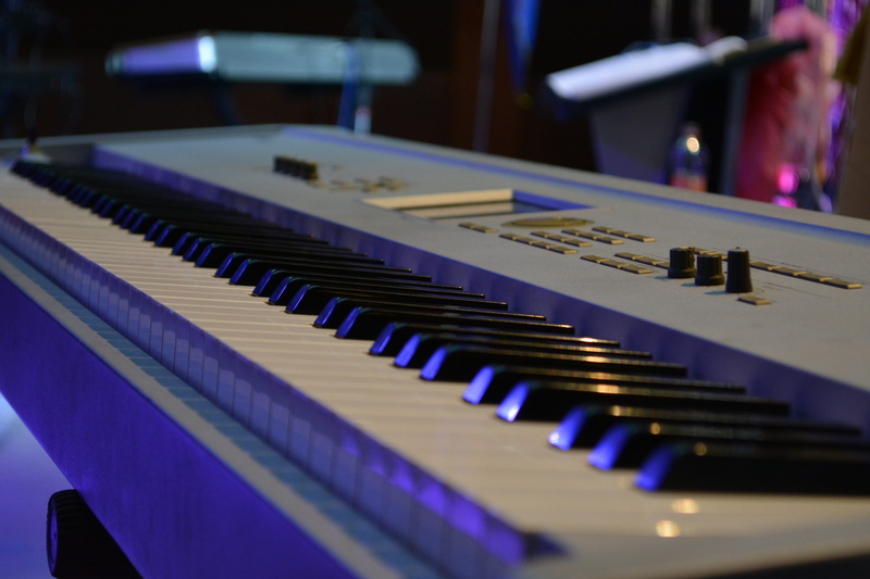 in a row, music, equipment, keyboard, keys, no people, musical instrument, electrical equipment, manufacturing equipment, audio equipment, selective focus