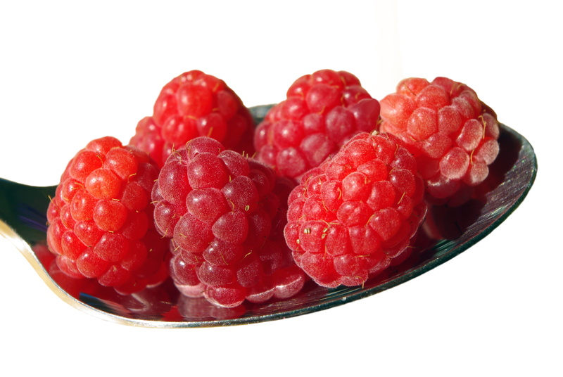 berry, food, white background, red, freshness, 4K, wellbeing, close-up, large group of objects, food and drink, berry fruit, fruit, indoors, fresh, studio shot