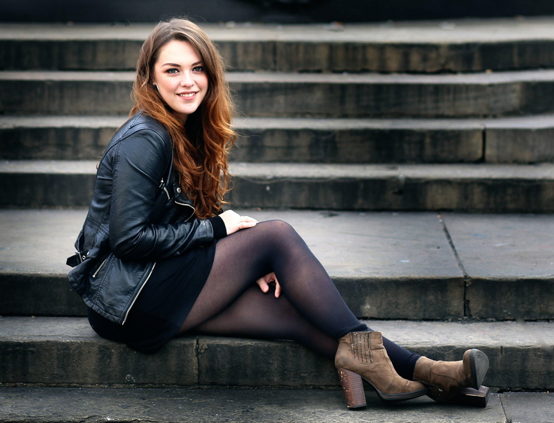 1080P, full length, looking at camera, young women, jacket, smile, long hair, outdoors, Weekly Imogen, legs, adult, smiling, portrait, London photo-shoot